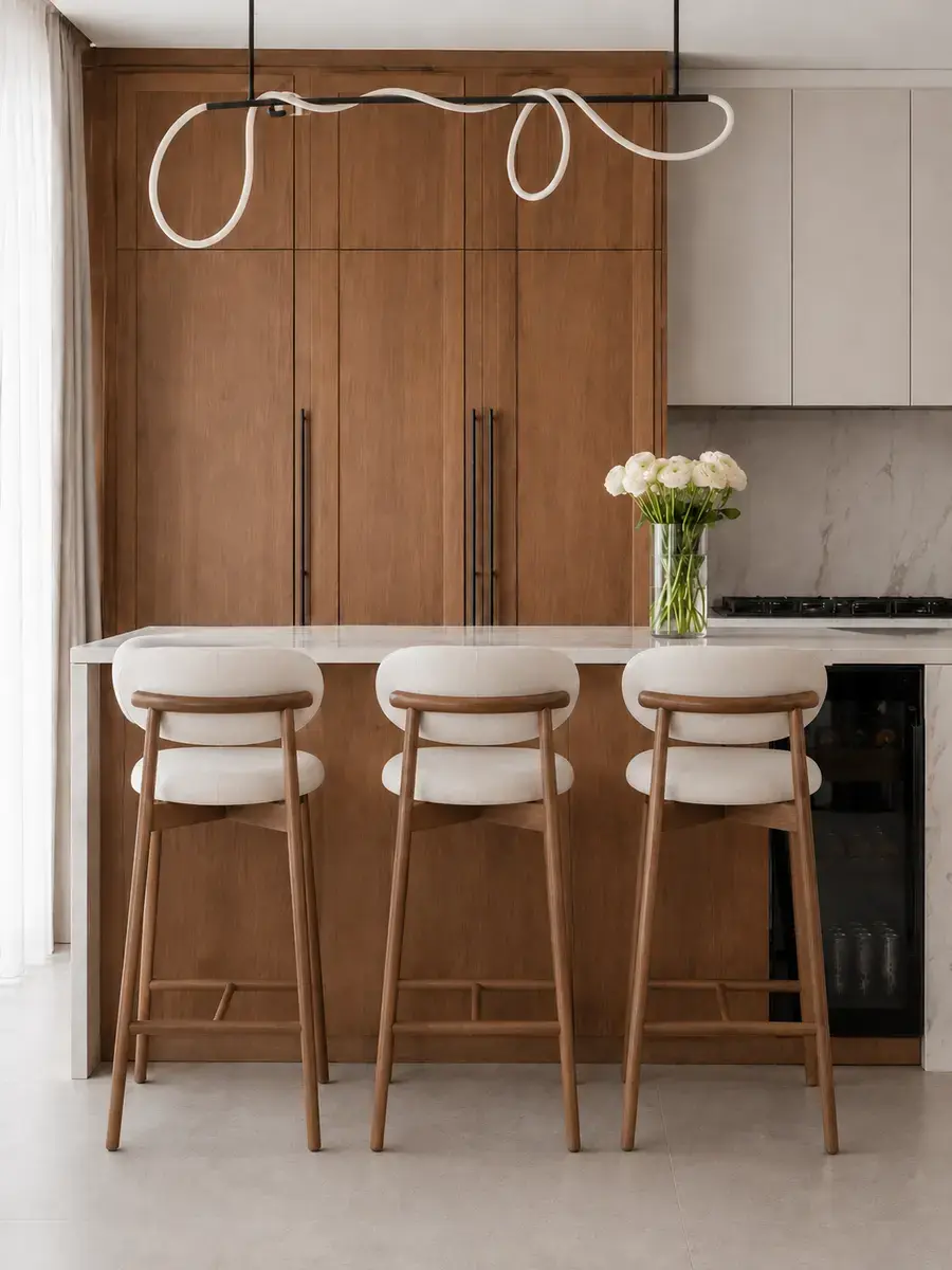 Hoker designerski drewniany nowoczesny tapicerowany do wyspy minimalistyczne krzesło barowe OLIVIA