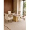 Ekskluzywne Krzesło NAOMI – Nowoczesny Włoski Design w wyrafinowanej formie- Primavera Home w całym zestawie mebli, tworząc spójną kompozycję.