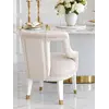 Krzesło PALACE Glamour w jasnym wnętrzu, doskonałe do stylowych aranżacji. Ekspozycja w salonie od Primavera Home.