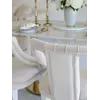 Hoker Glamour PALACE Beżowy Biały, widok na miękkie siedzisko. Meble na zamówienie od Primavera Home.