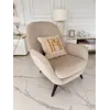 Widok od dołu na konstrukcję fotela Bentley, oferującym trwałość. Produkty od Primavera Home.