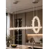 Perspektywa ukazująca lampę w kontekście całego pomieszczenia. Ekspozycja w salonie od Primavera Home.