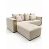 Nowoczesna sofa beżowa złota 3 osobowa 240 cm DIVINO pokazana z boku. Detal wykończenia od Primavera Home.