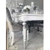Stylowy stół elegancki drewniany, wysoki połysk, mat, rozkładany, glamour srebrny QUEEN jako wygodne miejsce do spożywania posiłków. Detal wykończenia od Primavera Home.