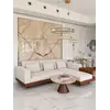 Żyrandol na tle zieleni, podkreślający jego elegancki styl w nowoczesnym wnętrzu. Oświetlenie na zamówienie od Primavera Home.