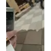 Ekskluzywny stół glamour do jadalni - detal podstawy. Detal wykończenia od Primavera Home.