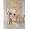 Ekskluzywny stół glamour do jadalni w ujęciu z przodu. Eksponuje elegancję i luksus w aranżacji nowoczesnego wnętrza, dostępny w Primavera Home.