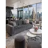 Sofa LONDON Nowoczesna z bliska, ukazująca plamoodporną tkaninę welwetową. Detal wykończenia od Primavera Home.