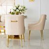 Krzesło beżowe glamour na złotych nogach z kołatką do jadalni, toaletki, nowoczesne, tapicerowane, designerskie PALOMA