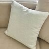 Elegancka poduszka, 50x50, misiowa tkanina, biała, do sypialni, salonu