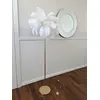 Lampa podłogowa glamour złota z białymi piórami 160 cm OUTLET
