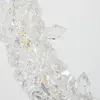 Podłużny uchwyt lampy złotej ICE XS w aranżacji. Szczegóły od Primavera Home w Warszawie.