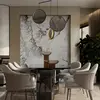 Ekspozycja ekskluzywnego krzesła Linea w nowoczesnym wnętrzu. Projekt od Primavera Home.