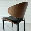 Aranżacja krzesła Wing w nowoczesnym stylu. Meble Primavera Home w eleganckim wnętrzu.