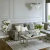 Przód sofy FIGARO w stylowym salonie projektu Primavera Home.