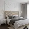 Kryształowa lampa wisząca złota ICE XS jako element designu wnętrza, od Primavera Home.