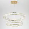 Żyrandol Kryształowy CRYSTAL L oświetlający jadalnię od Primavera Home.
