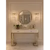 Przytulna aranżacja z kryształowym kinkietem glamour nowoczesnym lampą ścienną złoty GLAMOUR XS. Meble na zamówienie od PRIMAVERA HOME.