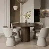 Elegancki stół Ovale 110 cm w stylu nowoczesnym. Projekt od Primavera Home w Warszawie.