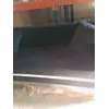 Sofa Glamour Madonna Czarna widok z boku, eleganckie wykończenie od Primavera Home.