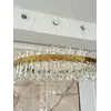 Żyrandol Kryształowy Bulgari Złoty w doskonałej aranżacji wnętrza. Meble na zamówienie od Primavera Home.