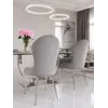 Detal aksamitnej tkaniny ekskluzywnego krzesła do jadalni glamour. Meble na zamówienie od Primavera Home.
