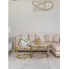 Cały zestaw w aranżacji z aksamitnym narożnikiem rozkładanym ze złotymi nogami MONACO. Ekspozycja w salonie od Primavera Home.
