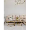 Stolik kawowy okrągły glamour, złoty, biały marmur MARCO GOLD widziany z poziomu stojącego. Meble na zamówienie od Primavera Home.