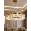 Żyrandol Kryształowy Ring Złoty 80 cm Diamond w ujęciu z przodu. Oświetlenie na zamówienie od Primavera Home.