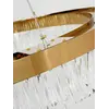 Detal kryształu Żyrandola Kryształowego Ring Złotego 80 cm Diamond. Detal wykończenia według Primavera Home.