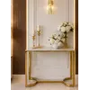 Widok z góry na konsolę glamour, nowoczesną, złotą białą marmur LOLA. Inspiracja aranżacji od Primavera Home.