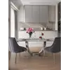 Stylowy układ z krzesłem DIANA Glamour w nowoczesnej aranżacji. Meble na zamówienie od Primavera Home.