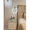 Lampa Wisząca Kryształowa Złota ICE XS w aranżacji z dodatkami, tworząc nowoczesne wnętrze z produktami Primavera Home.