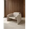 Fotel Noowczesny Spider w aranżacji nowoczesnego wnętrza, podkreślający styl od Primavera Home.