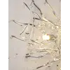 Cały kinkiet w pełnej okazałości, ukazujący elegancki design inspirowany naturą.