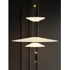 Widok od dołu na designerską lampę wiszącą Plater Czarna Nowoczesna Premium, dostępna w Primavera Home.