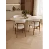 Designerskie Krzesło Drewniane Olivia – Nowoczesne z widokiem od dołu. Aranżacja nowoczesnego wnętrza od Primavera Home.
