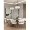Widok z góry Designerskiego Krzesła Julia – Złoto i Beż. Detal wykończenia od Primavera Home.