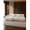 Ekskluzywny narożnik, nowoczesny, designerski, sofa narożna MODERNO w perspektywie. Doskonały wybór dla osób szukających eleganckich mebli na zamówienie od Primavera Home.