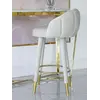 Hoker Glamour DIANA Beżowy Złoty w aranżacji przy wyspie kuchennej. Meble na zamówienie od Primavera Home.