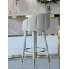 Hoker Glamour DIANA Beżowy Złoty widziany od tyłu. Pełna sosnowa elegancja od Primavera Home.