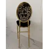 Hoker Glamour Medusa w ujęciu z przodu. Ekspozycja w salonie od Primavera Home.