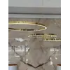 Caly zestaw aranżacyjny z lampą glamour led GALASSIA okrągła z połyskiem ringi, regulowana, nowoczesna, loft do salonu złota OUTLET. Oświetlenie od Primavera Home.