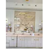 Lampa glamour led okrągła z połyskiem ring regulowana w aranżacji nowoczesnego salonu. Meble na zamówienie od Primavera Home.