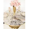 Ekskluzywny Okrągły Stół Antonio 130 cm w eleganckim otoczeniu od Primavera Home.