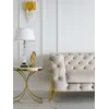 Stolik pomocniczy boczny w stylu glamour w ujęciu z przodu. Ekspozycja w salonie z meblami na zamówienie od Primavera Home.