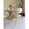 Designerskie Krzesło Julia – Złoto i Beż widok z góry, ukazujące jego elegancję. Detal wykończenia od Primavera Home.