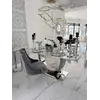Nowoczesna aranżacja z krzesłem DIANA Glamour, tworząca elegancki klimat. Ekspozycja w salonie od Primavera Home.