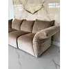 Wybór kolorów i materiałów przy Designerskiej Sofie Modułowej Lilia Nowoczesna. Aranżacja nowoczesnego wnętrza od Primavera Home.