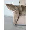 Stylowy kącik z Designerską Sofą Modułową Lilia Nowoczesna w wykończeniu. Ekspozycja w salonie od Primavera Home.